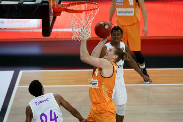 戴维斯砍下 戴维斯砍下