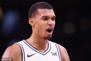 他不可撼动 他不可撼动