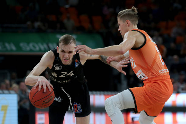 回顾其他案 回顾其他案