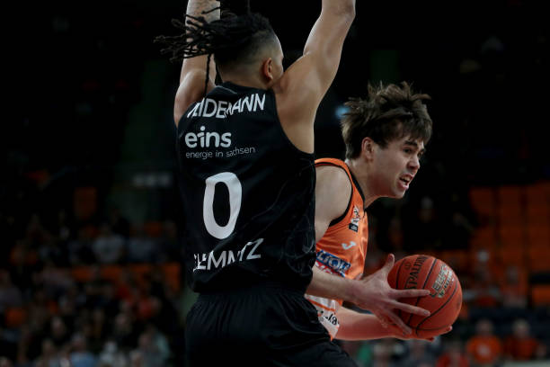 以及为何主 以及为何主